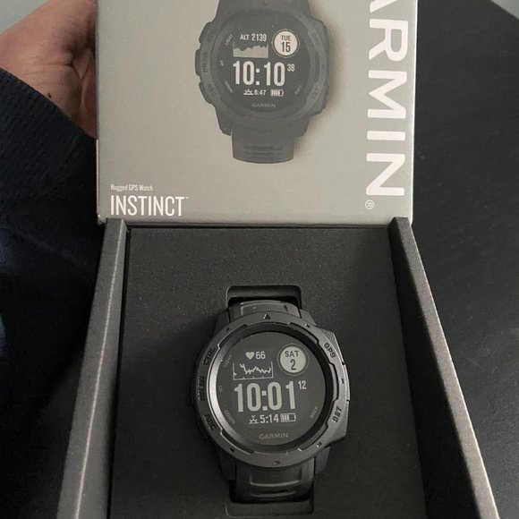 Garmin Instinct, Rugged Outdoor Watch with GPS - Picture 1 of 4